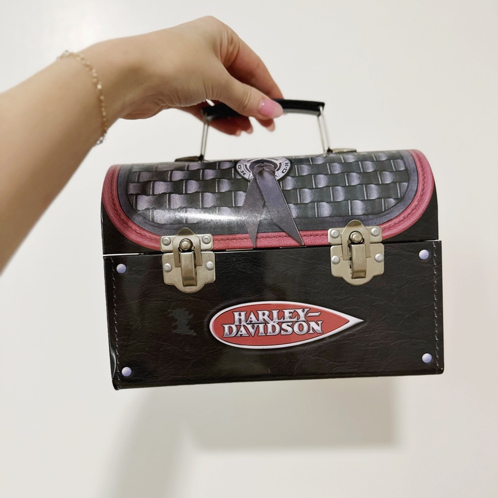 Harley Davidson metal lunch box